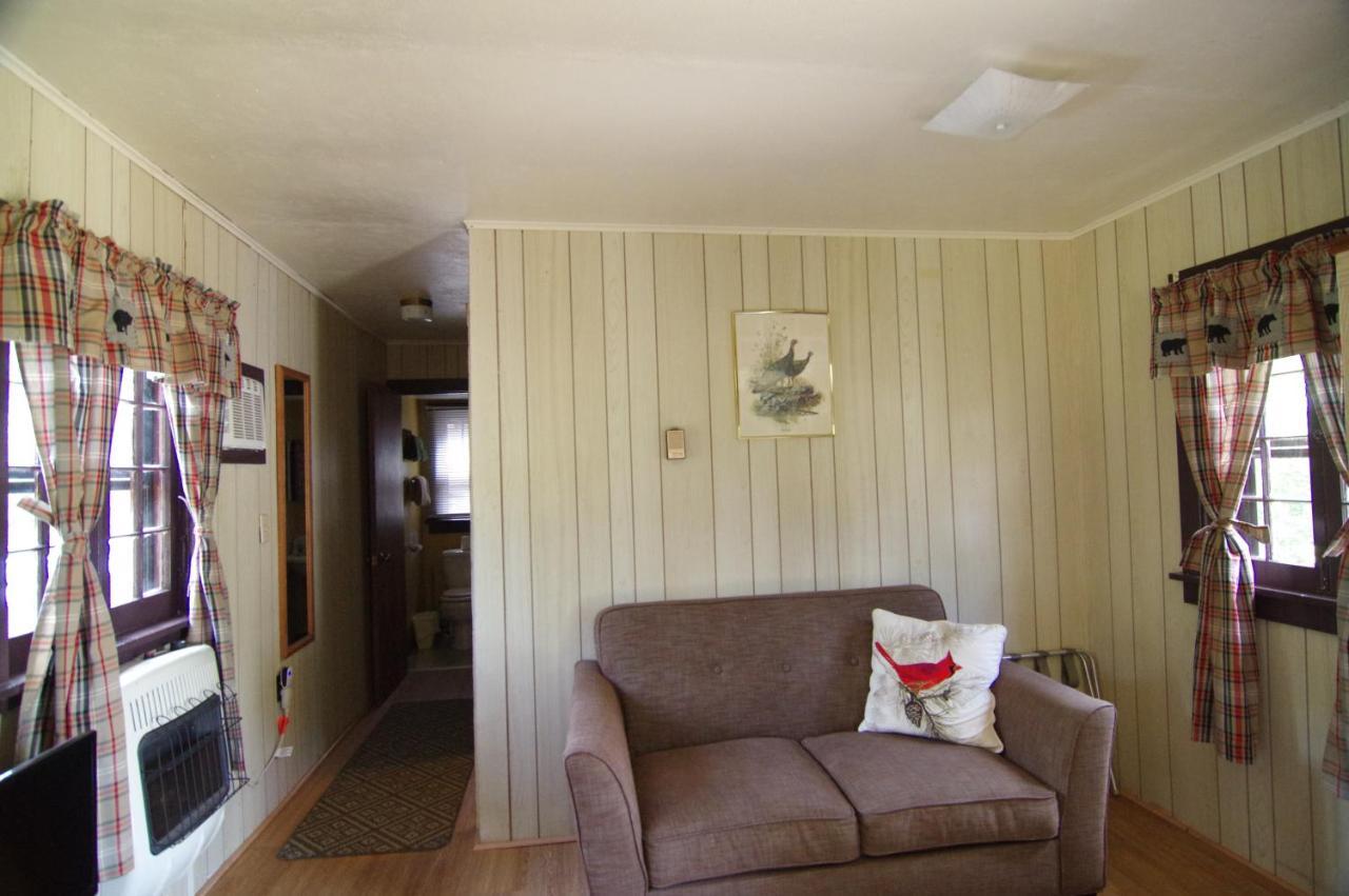 Moreno'S Adirondack Cabins Saranac Lake Kültér fotó